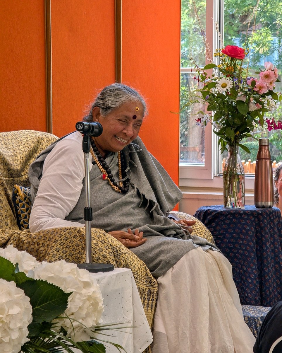 Ma Devaki Paris avec Surya rire